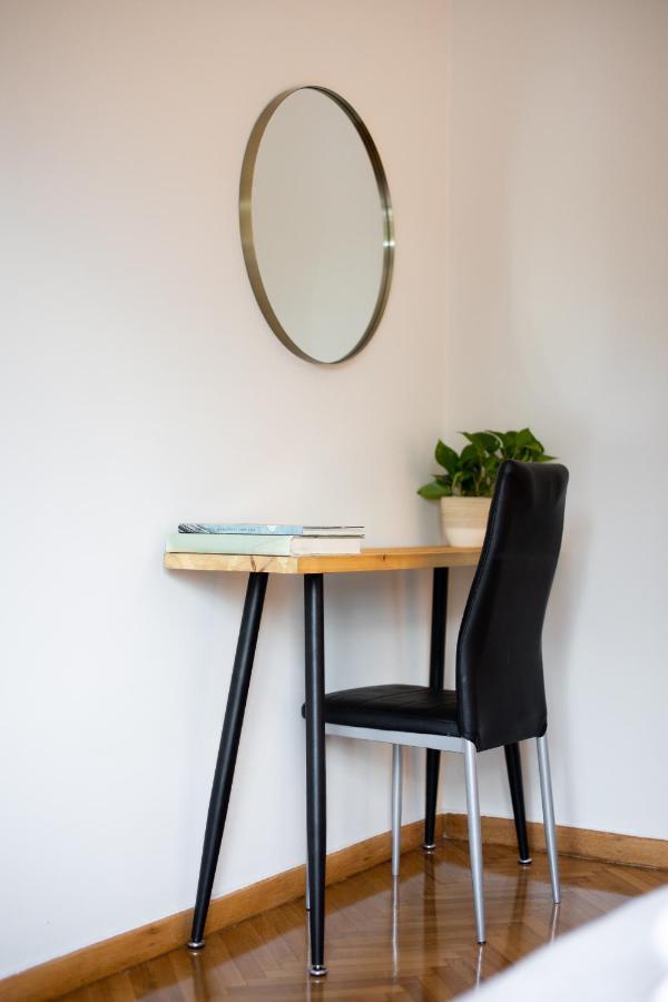 Renovated Apartment Near Acropolis Athen Eksteriør bilde